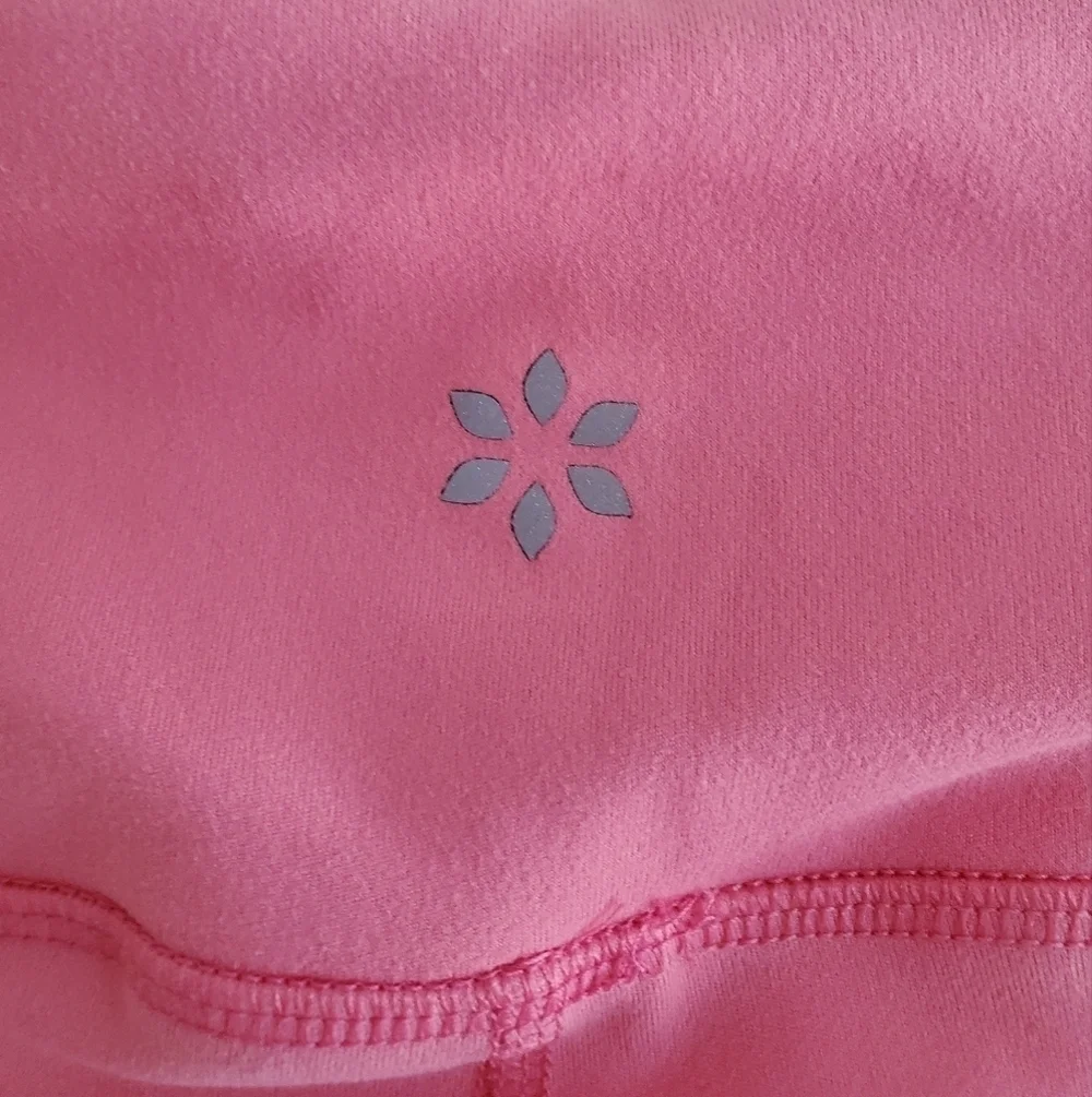 NINE WEST ACTIVE PINK BIKER SHORTS WITH POCKET SIZE SMALL